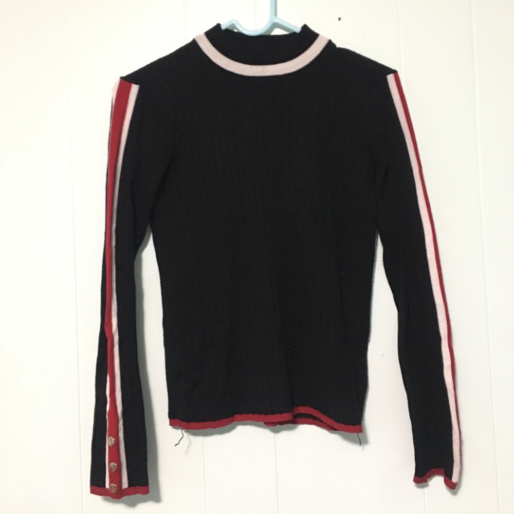 Long sleeve Semi-Turtleneck top